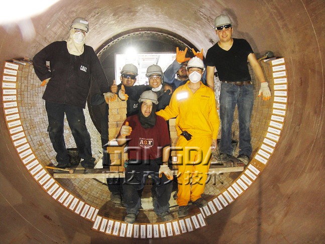 通达耐火南美洲首条水泥窑耐材供货总包项目筑炉完成